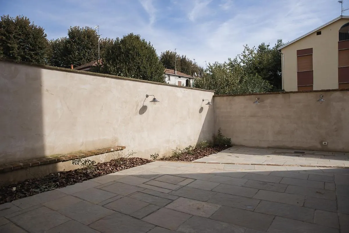 Le Antiche Mura 2 Guastalla Guest house